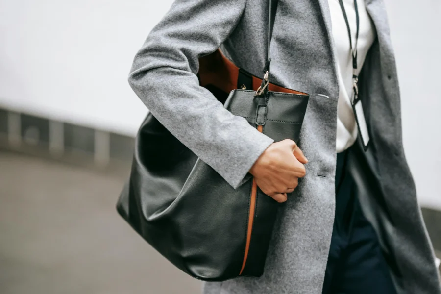 Smart casual dress code – jak się ubrać? 
